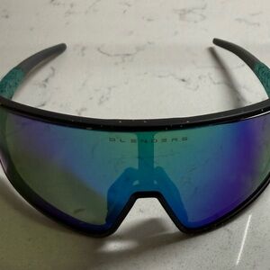 Blenders Shield Sunglasses in Blue-Green Mirror